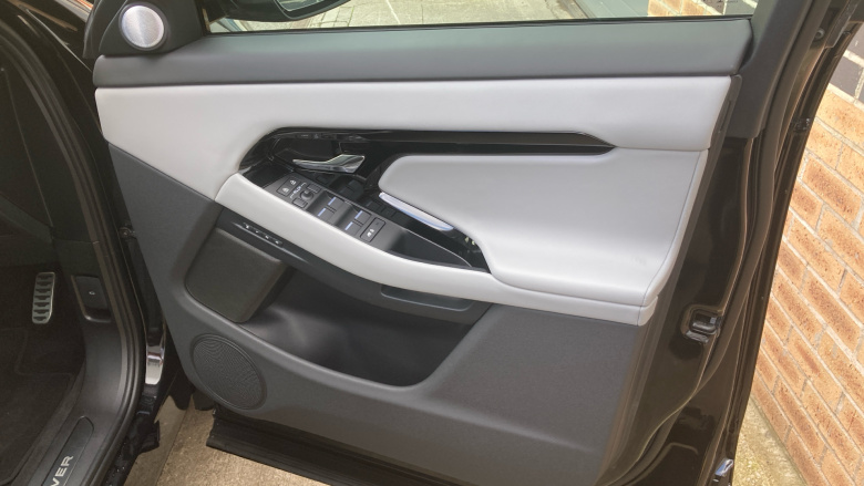 Land Rover Range Rover Evoque 1.5 P270e Autobiography 5dr Auto [Revised] Hatchback